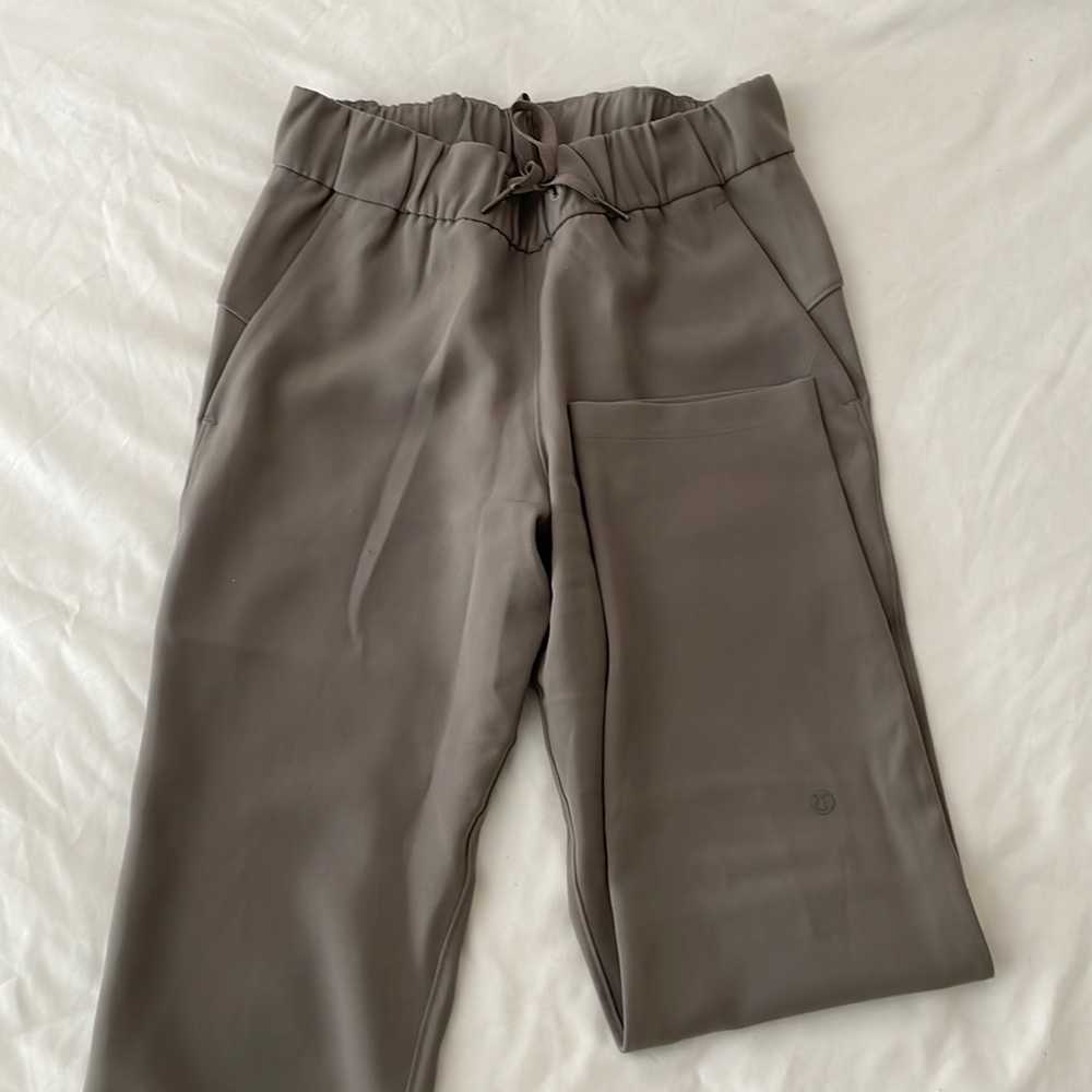 Lululemon On The Fly Pants